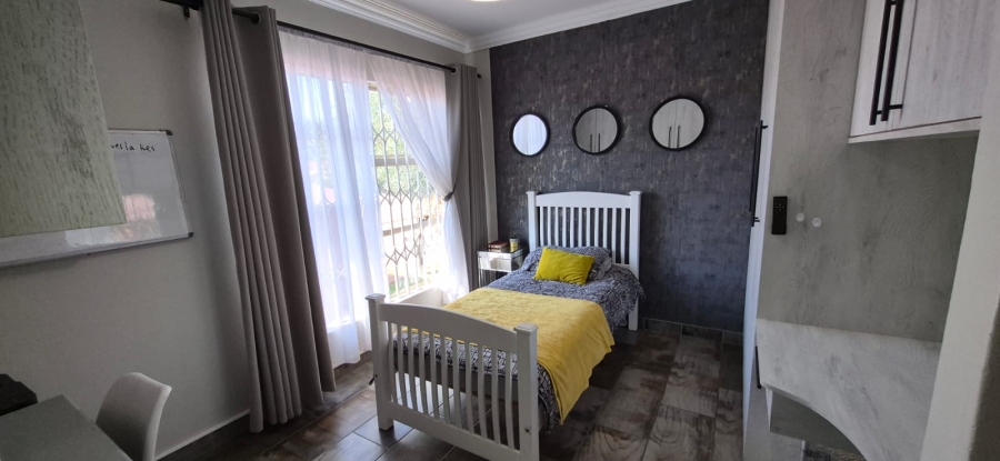3 Bedroom Property for Sale in Boschdal North West